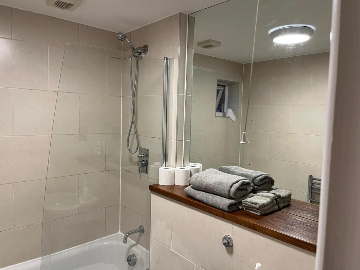 Three Bedroom House In Tooting By Star Apartments Londýn Exteriér fotografie