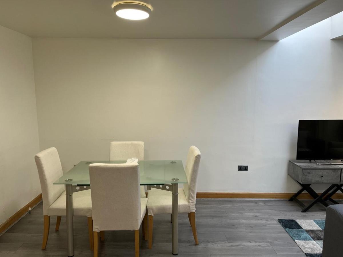 Three Bedroom House In Tooting By Star Apartments Londýn Exteriér fotografie