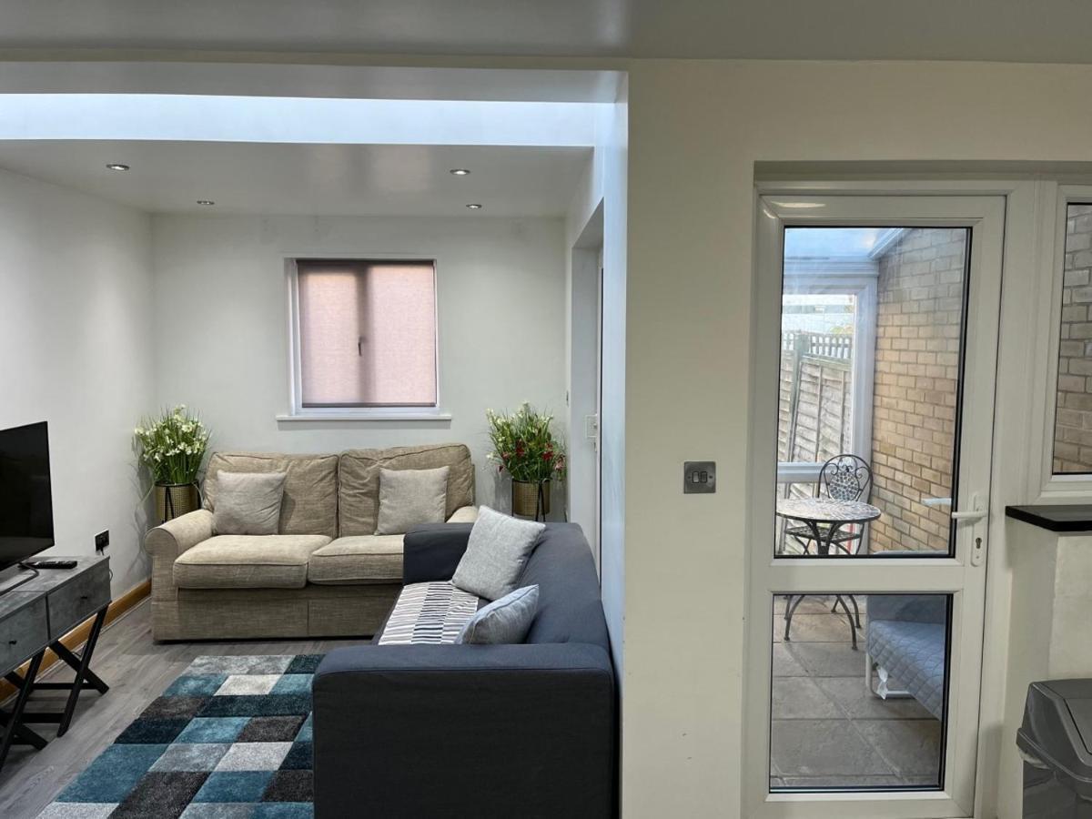 Three Bedroom House In Tooting By Star Apartments Londýn Exteriér fotografie