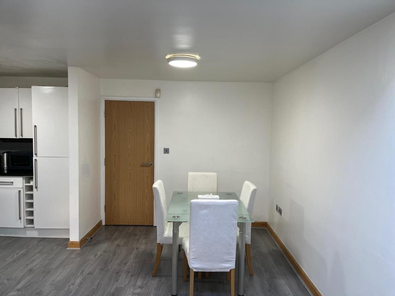 Three Bedroom House In Tooting By Star Apartments Londýn Exteriér fotografie
